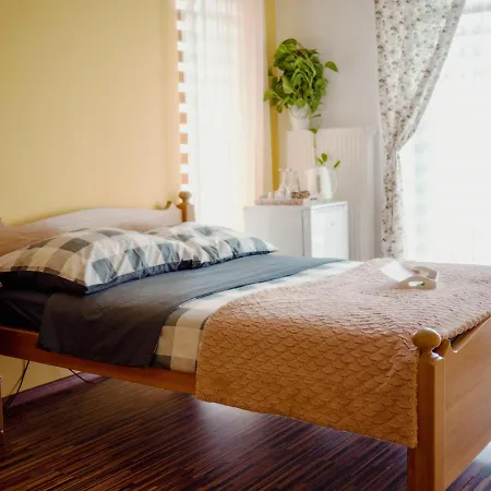 Homestay Rozany Dworek *
