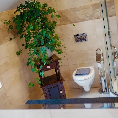 Rozany Dworek 홈스테이 *