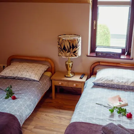 Rozany Dworek Homestay