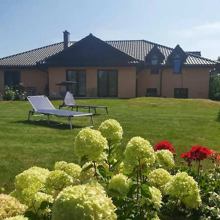 Rozany Dworek Homestay