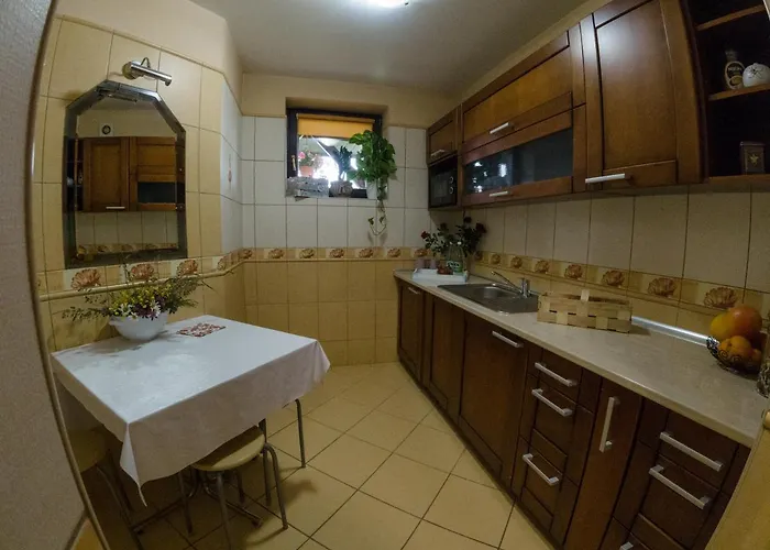 Rozany Dworek * Bystrzyca Klodzka